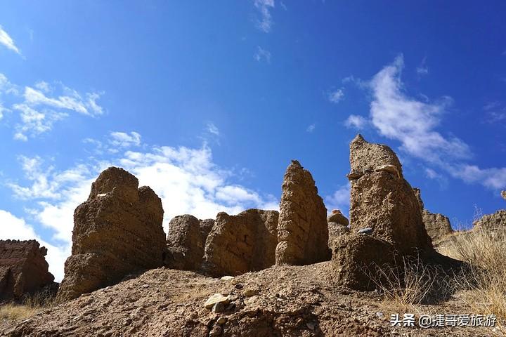 小寺庙社区居委会启动重塑社区文化项目，提升居民生活质量新篇章